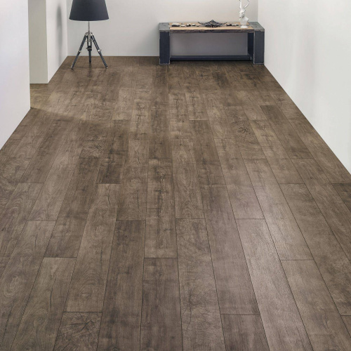 Ламинат Kaindl Classic Touch Premium Plank 32-8 Classic Touch Premium Plank 32-8 Орех Рут (Fresco Root AV ENDgrain) K4383